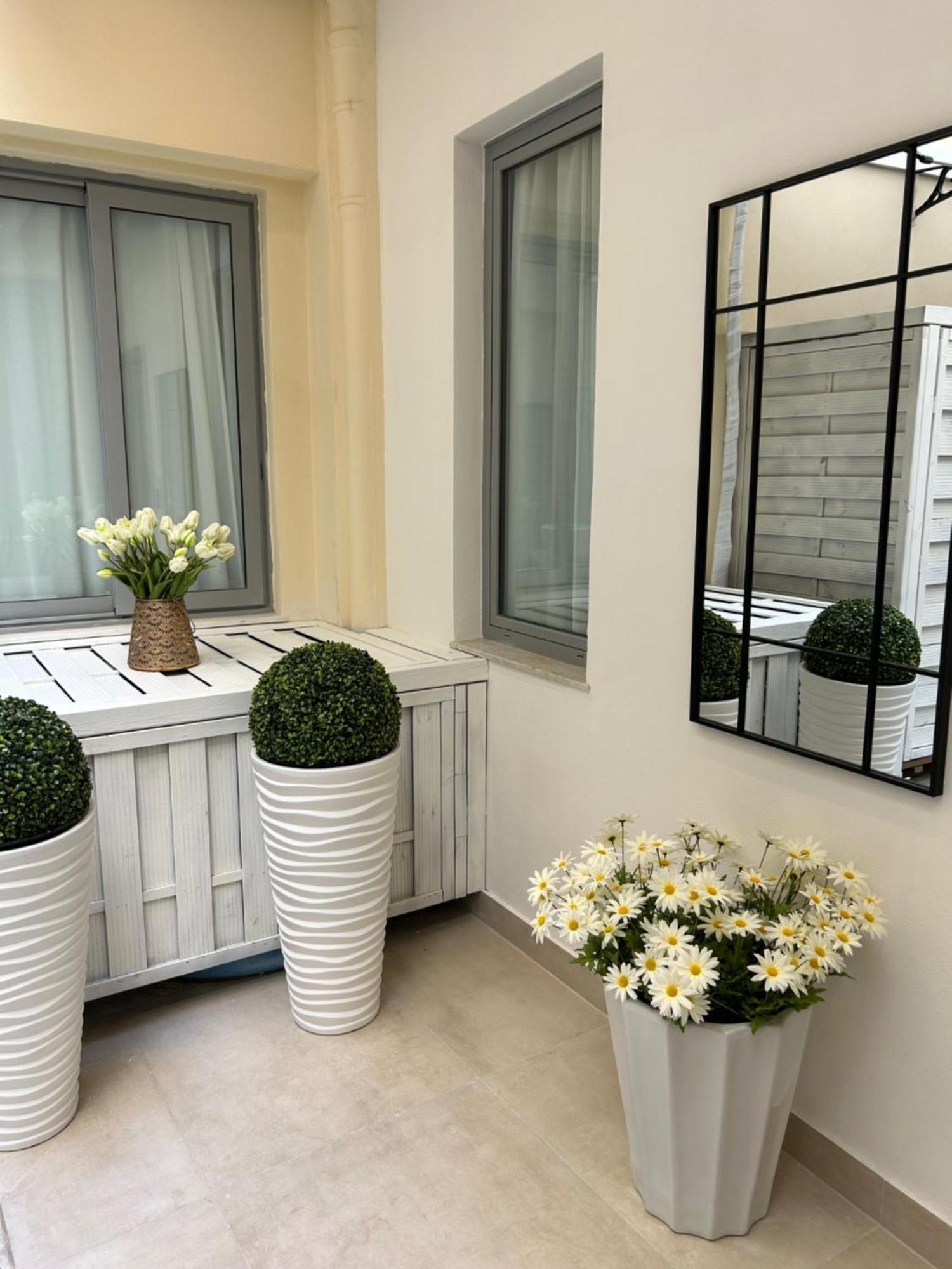 Casa Lounge Costituzione Hotel Cagliari Exterior foto